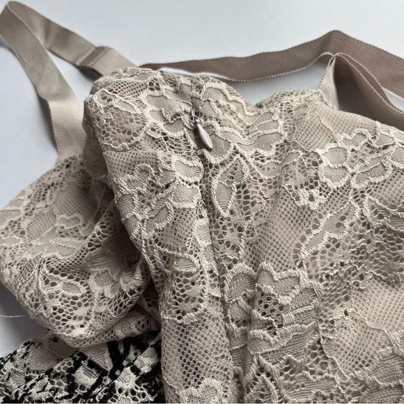 Free People Flocked Lace Dress Fit and Flare Sleeveless Small - Picture 9 of 15